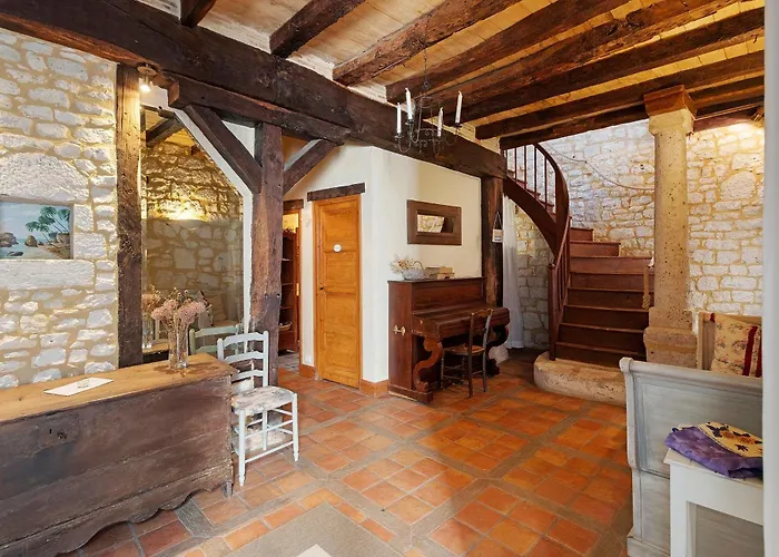 Maison Historique En Pierre *